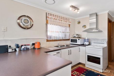 Property photo of 1 Adelong Place Ulverstone TAS 7315
