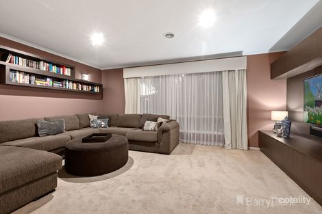 Property photo of 93 Robinswood Parade Narre Warren South VIC 3805