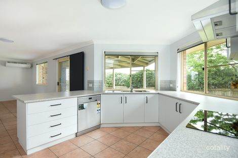 565 Greenwattle St, Glenvale, QLD 4350