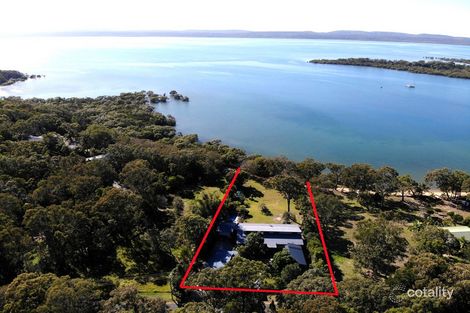 Property photo of 10-14 Weeroona Avenue Macleay Island QLD 4184