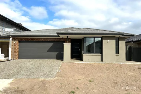 3 Taupe Cct, Clyde North, VIC 3978