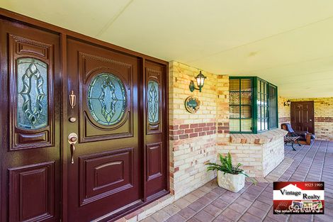 Property photo of 10 Waterside Pass Byford WA 6122