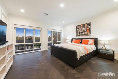 Property photo of 12 Meyer Court Brighton East VIC 3187