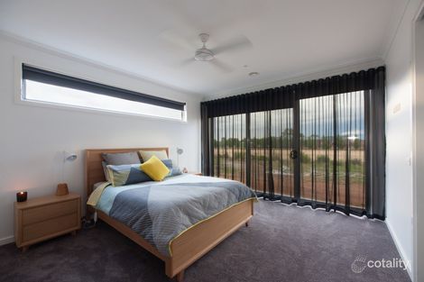 Property photo of 41 Pinerate Place Echuca VIC 3564