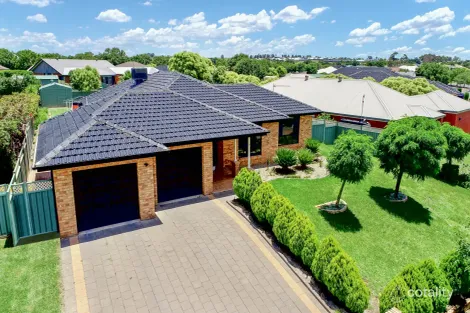 Property photo of 31 Carnoustie Drive Dubbo NSW 2830