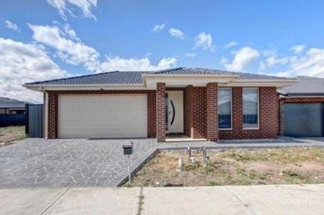 Property photo of 5 Lion Chase Craigieburn VIC 3064