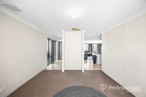 Property photo of 140 Braidwood Drive Australind WA 6233