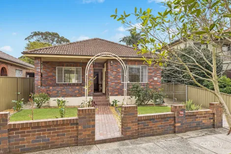 11 Kyogle St, Eastlakes, NSW 2018