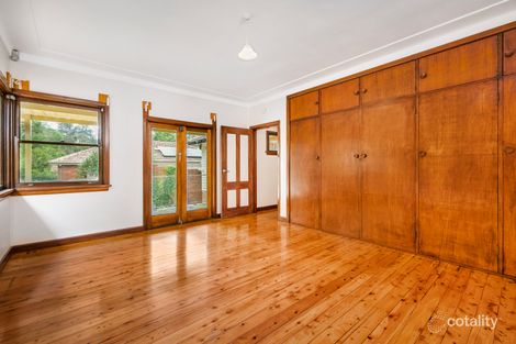 Property photo of 28 Waratah Road Turramurra NSW 2074