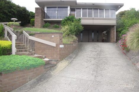 Property photo of 28 Rathmullen Quadrant Doncaster VIC 3108