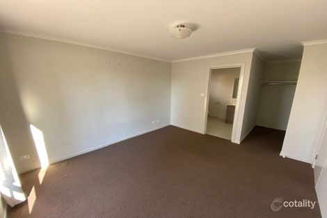 Property photo of 17 Ivory Avenue Point Cook VIC 3030