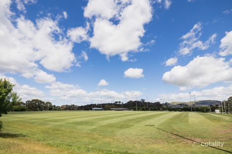 Property photo of 2 Heatherdale Street Amaroo ACT 2914