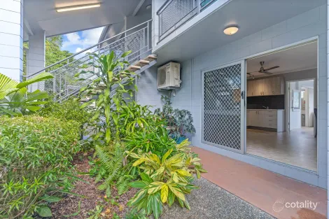 Property photo of 2/326 McLeod Street Cairns North QLD 4870