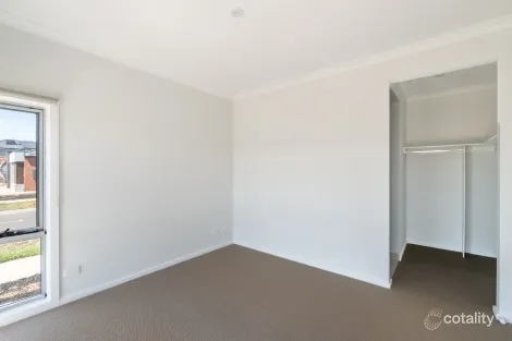 Property photo of 63 Bless Drive Tarneit VIC 3029