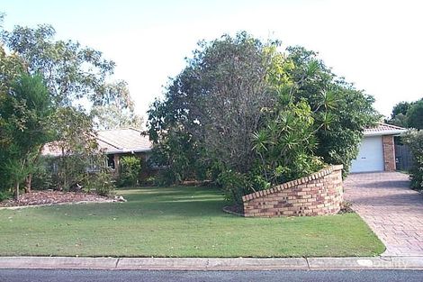 82 Whitehall Ave, Birkdale, QLD 4159