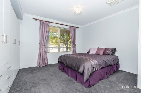 Property photo of 42 Kangaroo Entrance Stratton WA 6056