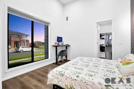 Property photo of 8 Sinopia Street Tarneit VIC 3029