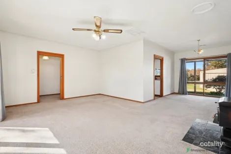 Property photo of 27 Balmoral Street Kialla VIC 3631