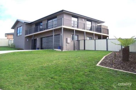 9 Dana Dr, Devonport, TAS 7310