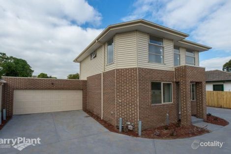 2/15 Elray Ave, Dandenong, VIC 3175