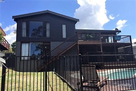 Property photo of 18 Escapade Avenue Diamond Beach NSW 2430