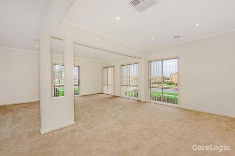 Property photo of 37 Amberlea Circuit Taylors Hill VIC 3037