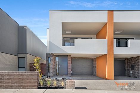 25 Jolimont Rd, Point Cook, VIC 3030