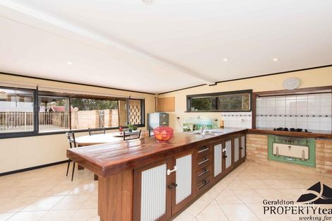 Property photo of 54 Sutcliffe Road Waggrakine WA 6530