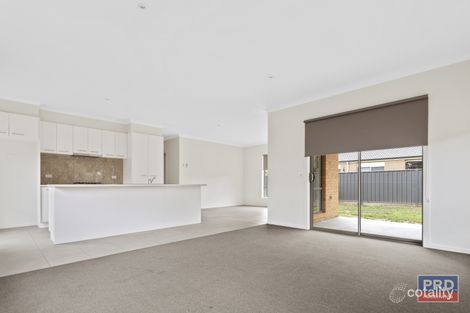 Property photo of 4 Perry Lane Epsom VIC 3551
