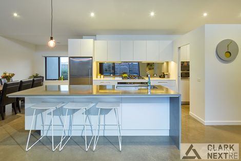 Property photo of 16 Chesterfield Avenue Warragul VIC 3820