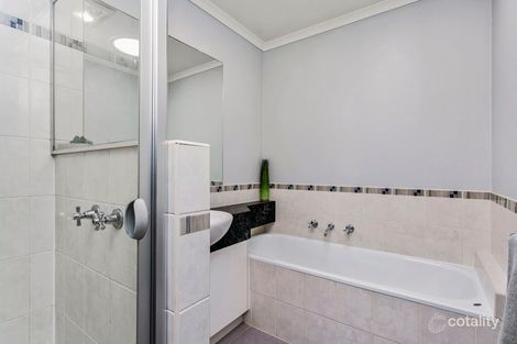 Property photo of 46 Honeysuckle Street Bendigo VIC 3550