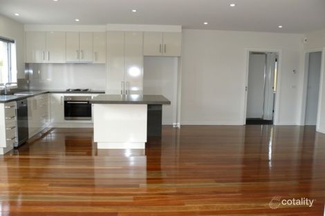 Property photo of 2/6 The Esplanade Dennington VIC 3280