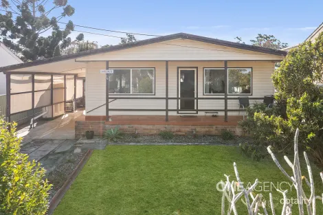 Property photo of 16 Wattle Avenue Sanctuary Point NSW 2540