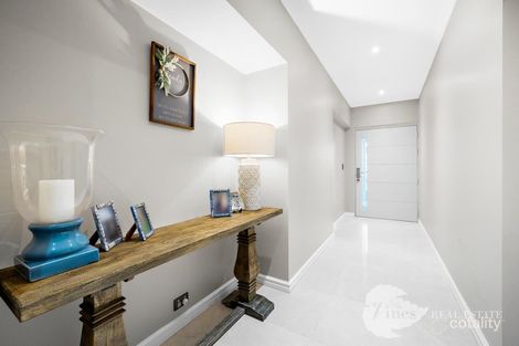 Property photo of 3 Aida Way The Vines WA 6069
