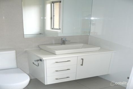 Property photo of 2/6 The Esplanade Dennington VIC 3280