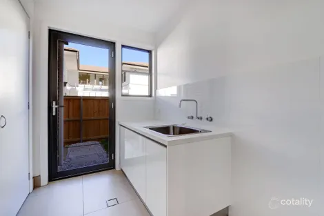 Property photo of 2 Anoushka Place Belrose NSW 2085