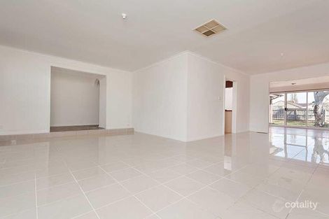 Property photo of 11 Waverley Court Craigieburn VIC 3064