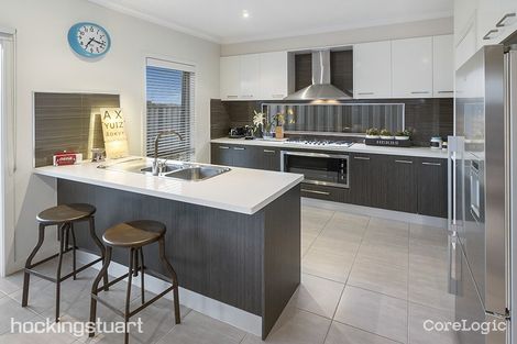 Property photo of 6 Ludeman Drive Wollert VIC 3750