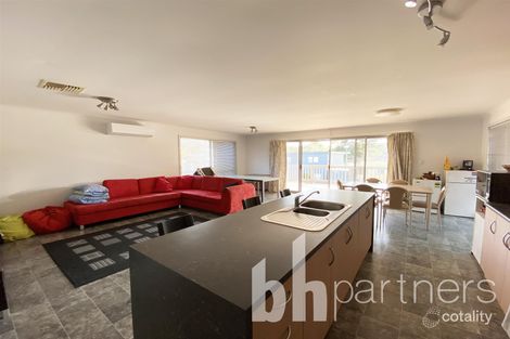 Property photo of 61 Schmidt Lane Bowhill SA 5238