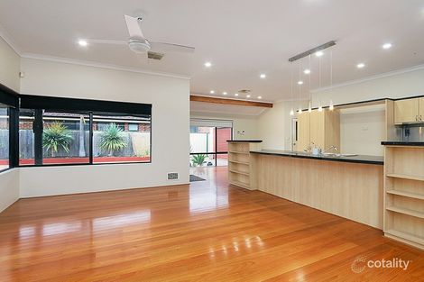 Property photo of 4 Buscot Close Canning Vale WA 6155