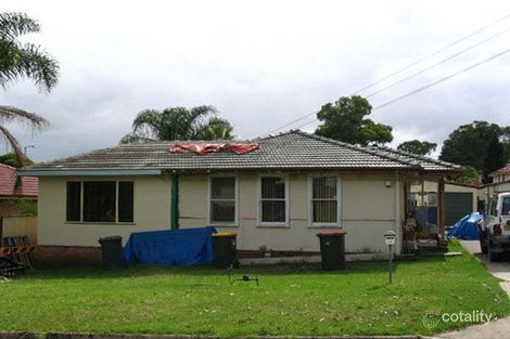 Property photo of 15 Cornwall Road Dapto NSW 2530