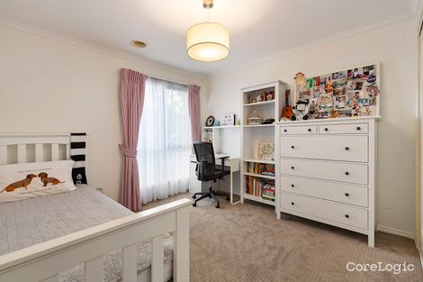 Property photo of 19 Nursery Way Burwood VIC 3125