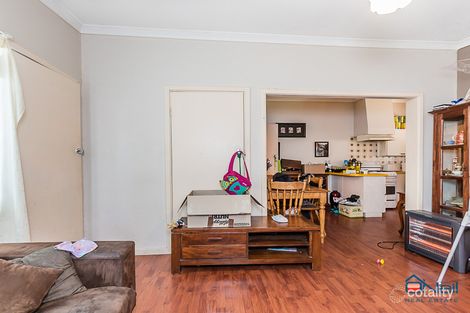 Property photo of 215 Seventh Road Armadale WA 6112