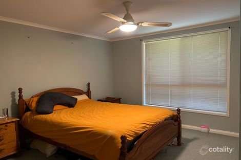 Property photo of 2 Karrala Court Drouin VIC 3818