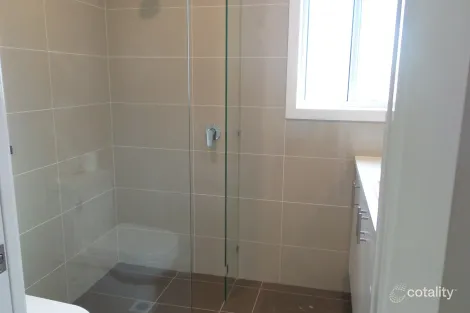 Property photo of 10A Lyndhurst Drive Bomaderry NSW 2541