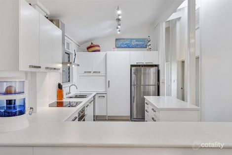 Property photo of 10/28-30 Boundary Street Tweed Heads NSW 2485