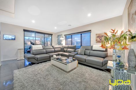 Property photo of 60 City Vista Circuit Cranbourne West VIC 3977