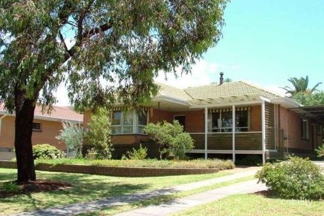 9 Ian St, Morphett Vale, SA 5162