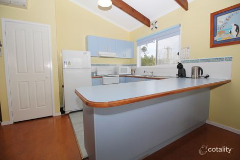 Property photo of 27 Boonderabbi Way Cowes VIC 3922