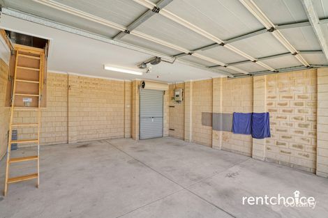 15 Fawcett Rd, Lake Coogee, WA 6166